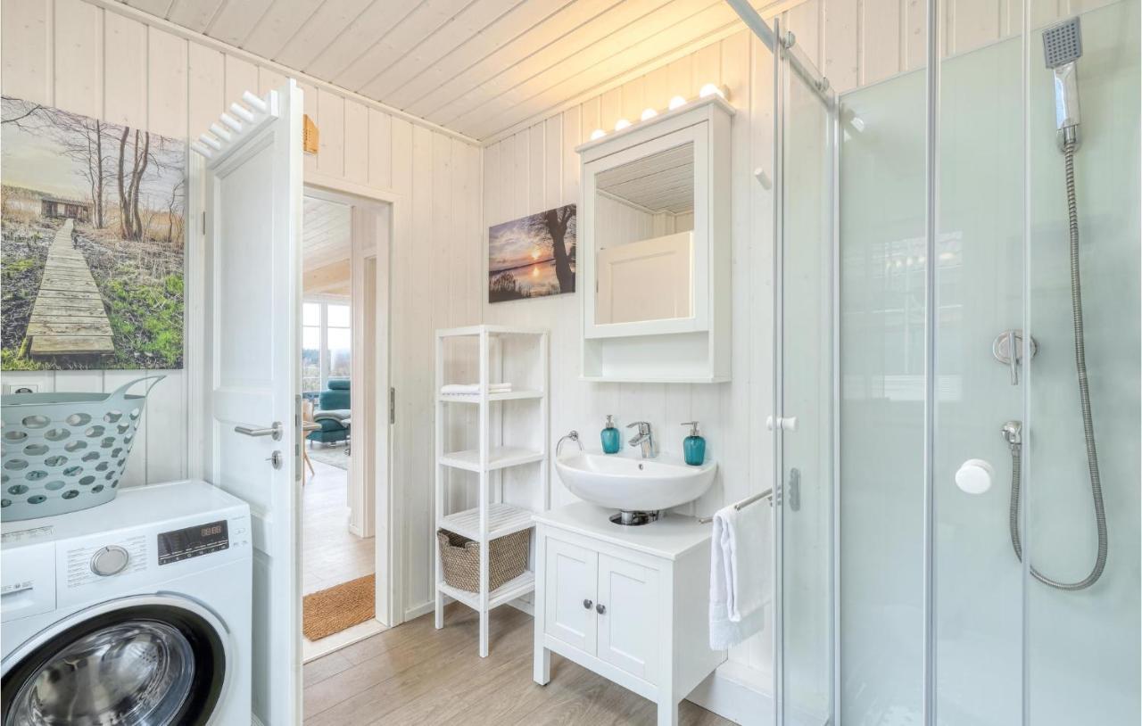 2 Bedroom Beautiful Home In Zerpenschleuse 외부 사진